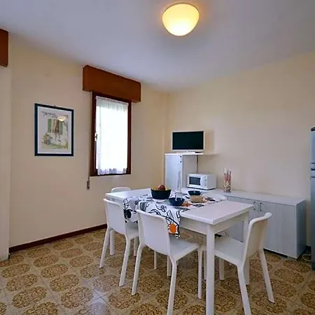 Spacious For Up To 7 Guests With Balcony By Beahost * Bibione
